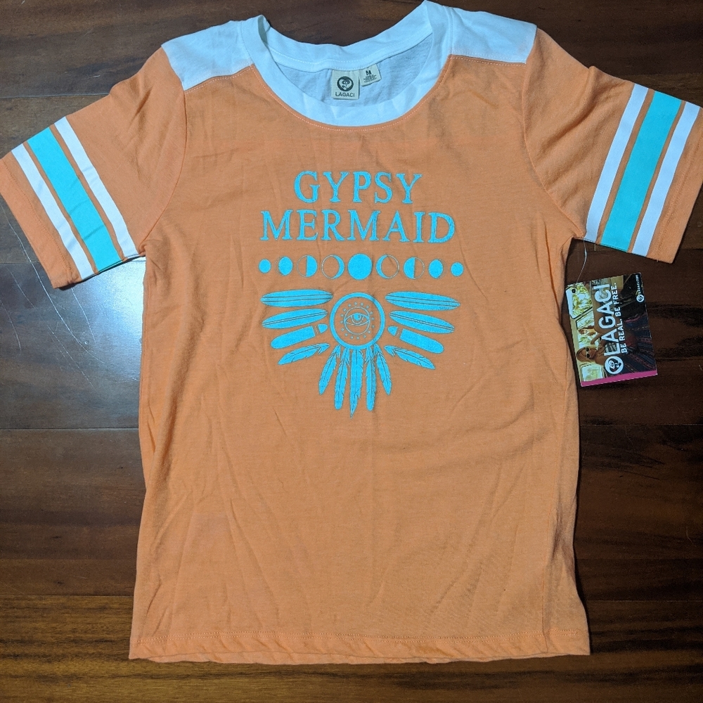 Short sleeves "gypsy mermaid" top brand new